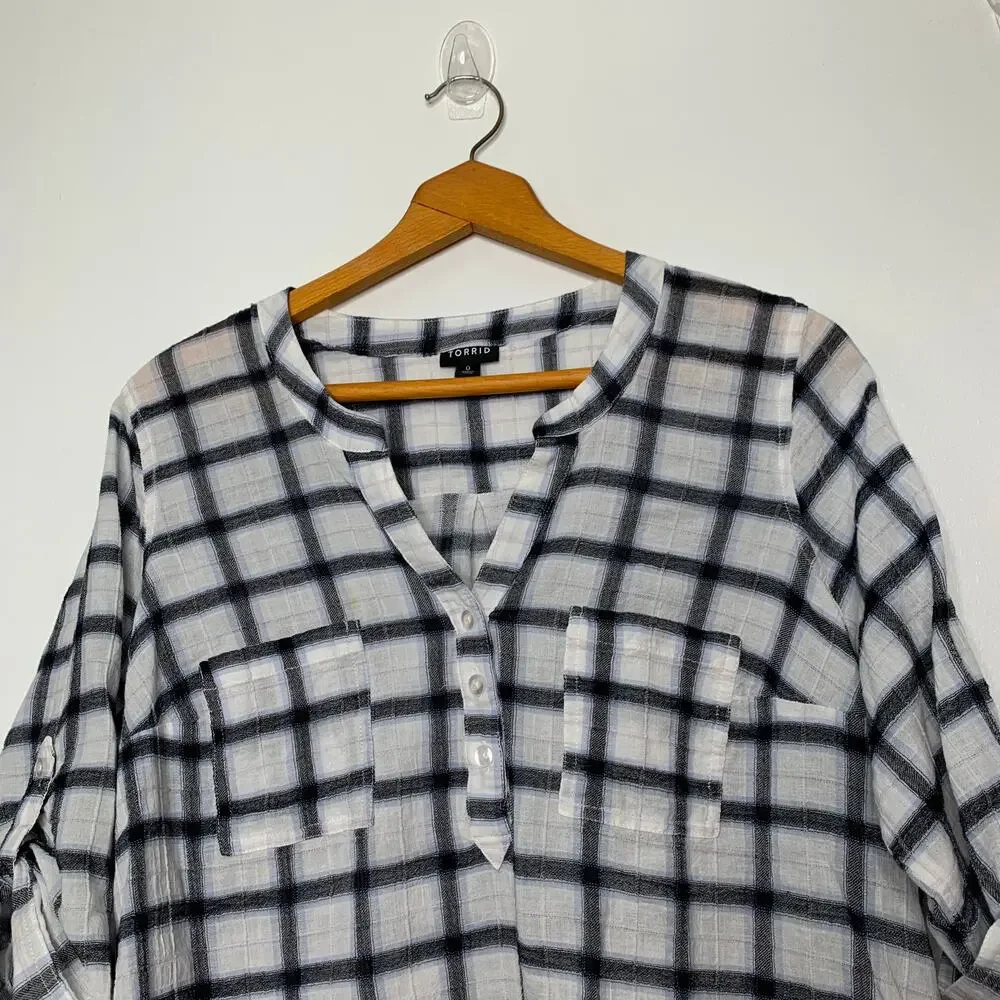3/$20 Torrid women's plus size white plaid Harper three quarter sleeve top 0X - Picture 3 of 9